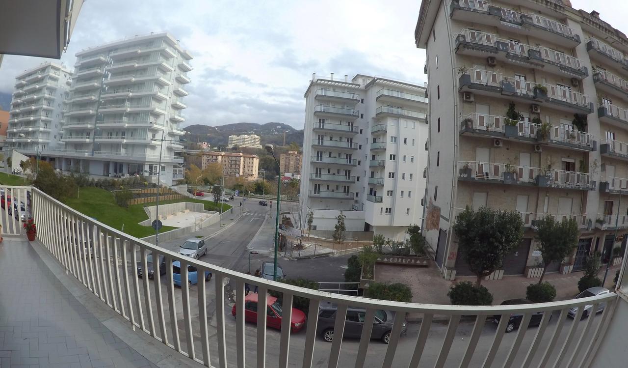 Smart B&B Σαλέρνο Εξωτερικό φωτογραφία